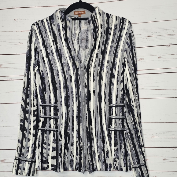 Obstinee by Ika Striped Zip Front Top - Picture 2 of 13